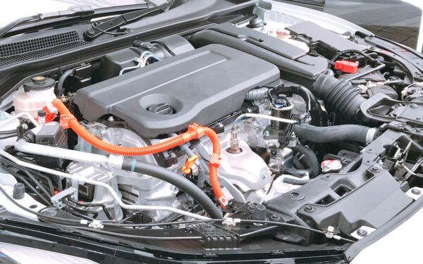 エンジンルーム点検